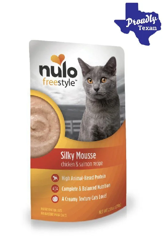 Nulo Freestyle Silky Mousse Chicken & Salmon Wet Cat Food